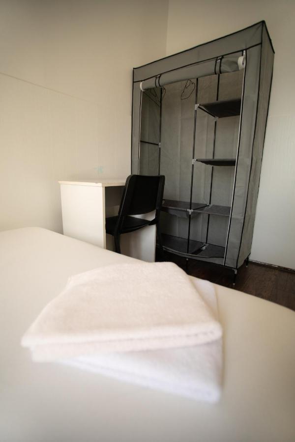 All In Hostel Belgrád Kültér fotó