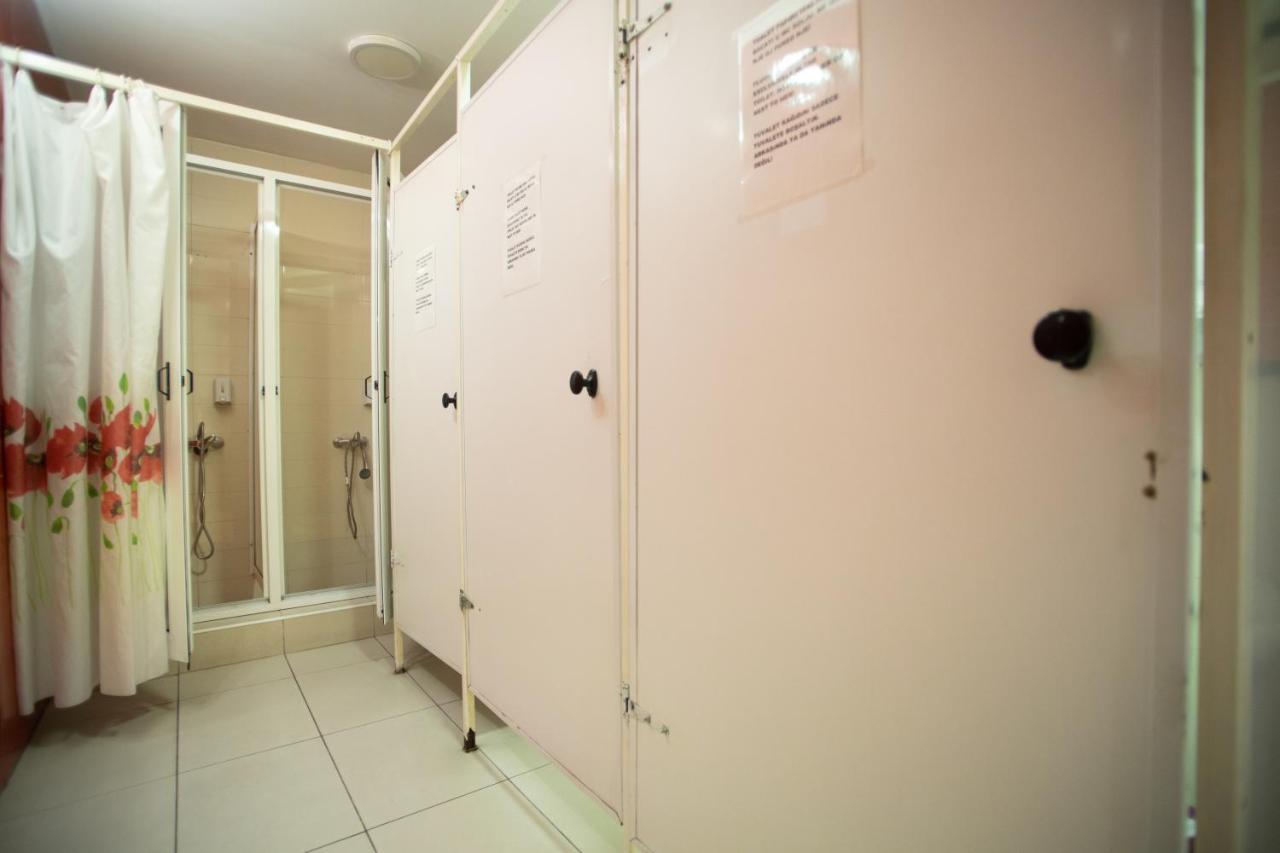 All In Hostel Belgrád Kültér fotó